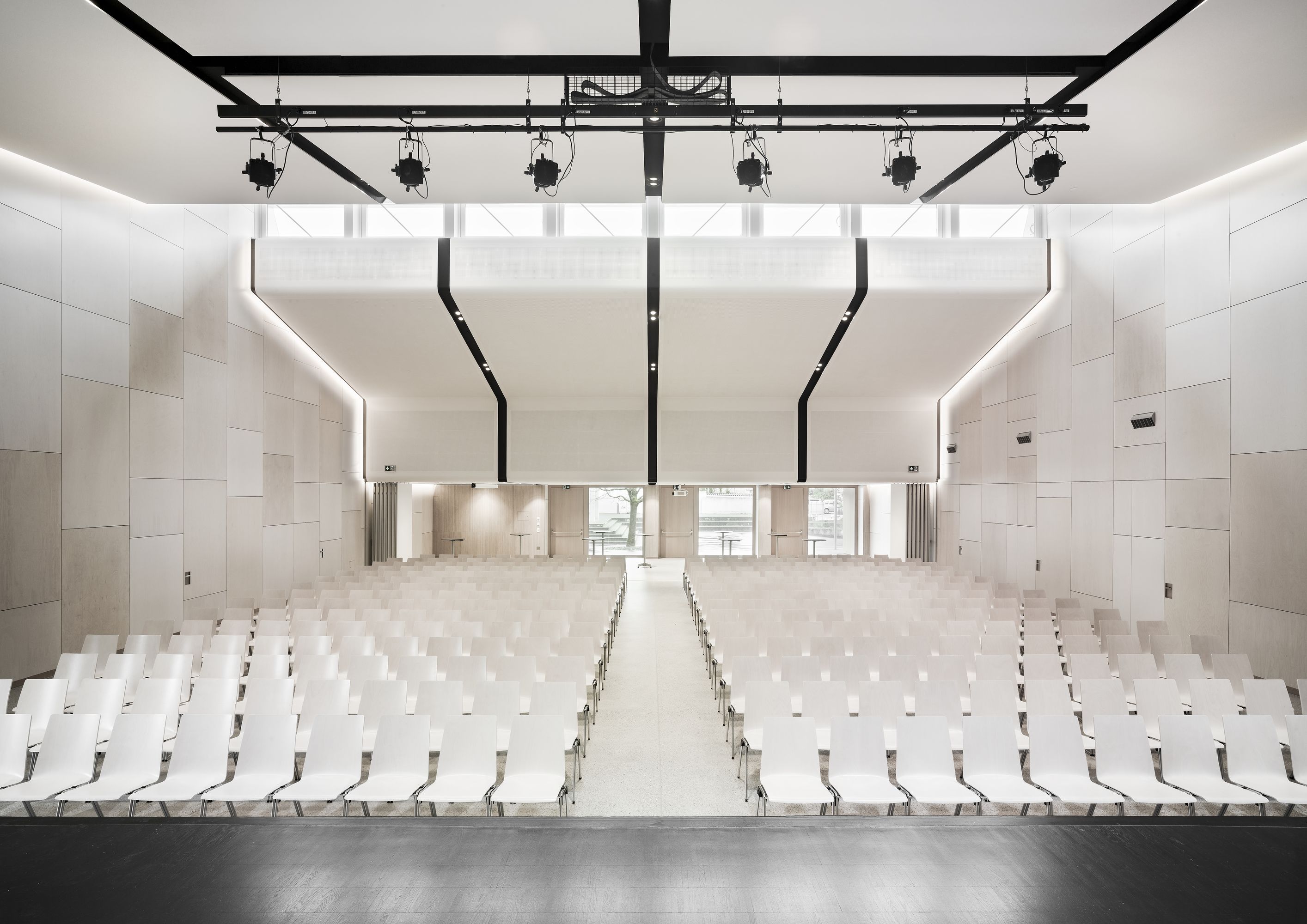 PRO_AulaHeimberg_A0011200_HERO.jpg